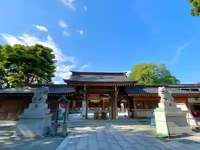 亀ケ池八幡宮の山門・神門