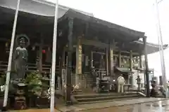 青岸渡寺の本殿