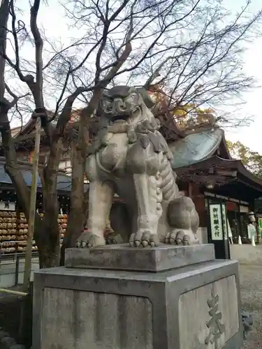 寒川神社の狛犬