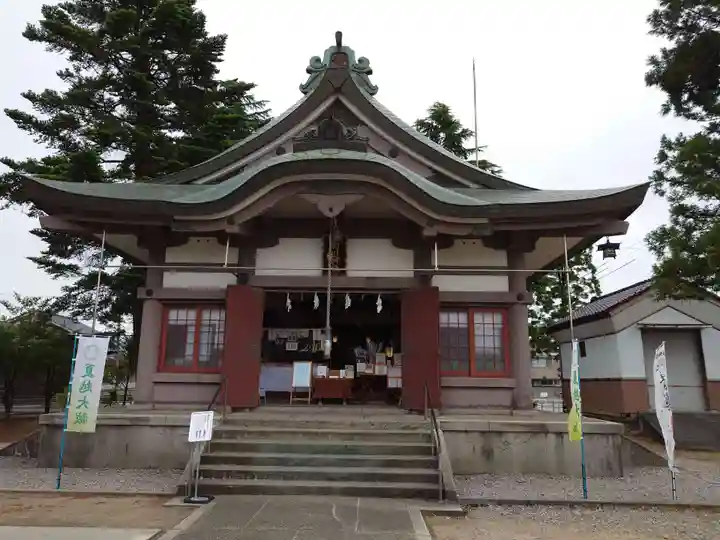 新川神社の本殿・本堂