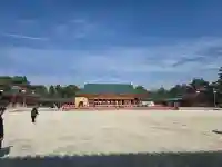 平安神宮の{uncategorized: "未分類", other: "その他", undefined: "問題あり", building: "その他建物", grave: "お墓", sacred_gate: "鳥居", guardian: "狛犬", statue: "像", buddha: "仏像", history: "歴史", nature: "自然", garden: "庭園", animal: "動物", pagoda: "塔", temizu: "手水舎", mountain_gate: "山門・神門", sanctuary: "本殿・本堂", subordinate: "末社・摂社", art: "芸術", scenery: "景色", jizo: "地蔵", ema: "絵馬", goshuin: "御朱印", omikuji: "おみくじ", items: "授与品その他", amulet: "お守り", goshuincho: "御朱印帳", eats: "食事", festival: "お祭り", votive_dance: "神楽", shichigosan: "七五三参", wedding: "結婚式", experience: "体験その他", initially: "初詣", around: "周辺", anti_infection: "感染症対策"}