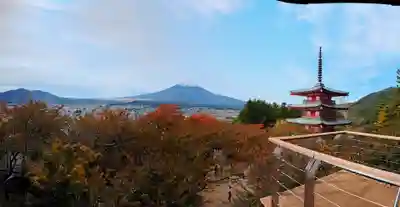 新倉富士浅間神社(山梨県)