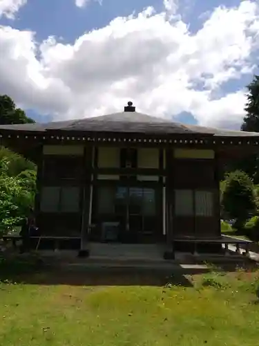 松慶寺の本殿