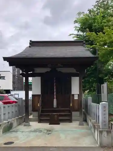 西新井不動堂の本殿・本堂