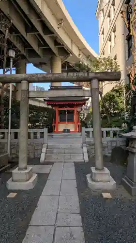 兜神社の{uncategorized: "未分類", other: "その他", undefined: "問題あり", building: "その他建物", grave: "お墓", sacred_gate: "鳥居", guardian: "狛犬", statue: "像", buddha: "仏像", history: "歴史", nature: "自然", garden: "庭園", animal: "動物", pagoda: "塔", temizu: "手水舎", mountain_gate: "山門・神門", sanctuary: "本殿・本堂", subordinate: "末社・摂社", art: "芸術", scenery: "景色", jizo: "地蔵", ema: "絵馬", goshuin: "御朱印", omikuji: "おみくじ", items: "授与品その他", amulet: "お守り", goshuincho: "御朱印帳", eats: "食事", festival: "お祭り", votive_dance: "神楽", shichigosan: "七五三参", wedding: "結婚式", experience: "体験その他", initially: "初詣", around: "周辺", anti_infection: "感染症対策"}