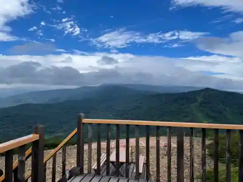 安比山頂神社の景色