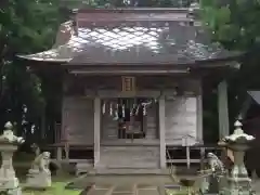 諏訪神社の本殿