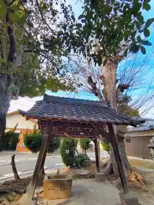 阿具麻神社の手水舎