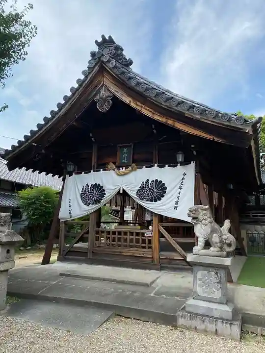 羊神社の本殿・本堂