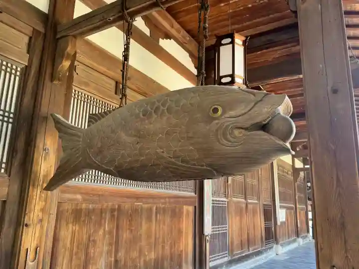 萬福寺の{uncategorized: "未分類", other: "その他", undefined: "問題あり", building: "その他建物", grave: "お墓", sacred_gate: "鳥居", guardian: "狛犬", statue: "像", buddha: "仏像", history: "歴史", nature: "自然", garden: "庭園", animal: "動物", pagoda: "塔", temizu: "手水舎", mountain_gate: "山門・神門", sanctuary: "本殿・本堂", subordinate: "末社・摂社", art: "芸術", scenery: "景色", jizo: "地蔵", ema: "絵馬", goshuin: "御朱印", omikuji: "おみくじ", items: "授与品その他", amulet: "お守り", goshuincho: "御朱印帳", eats: "食事", festival: "お祭り", votive_dance: "神楽", shichigosan: "七五三参", wedding: "結婚式", experience: "体験その他", initially: "初詣", around: "周辺", anti_infection: "感染症対策"}