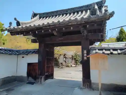 養源院の山門・神門
