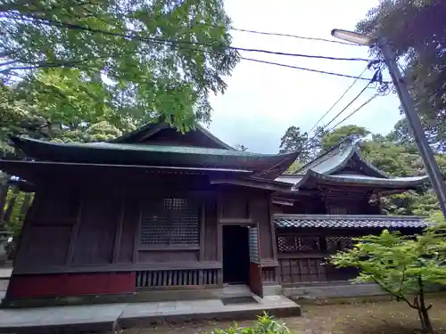 三国神社の本殿