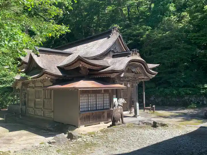 大神山神社奥宮の本殿・本堂