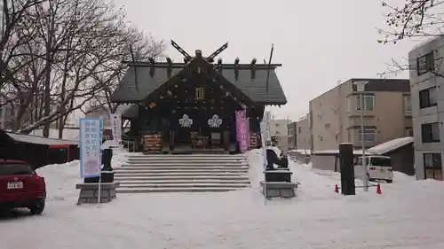 札幌諏訪神社の本殿・本堂
