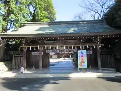 砥鹿神社(里宮)の山門・神門