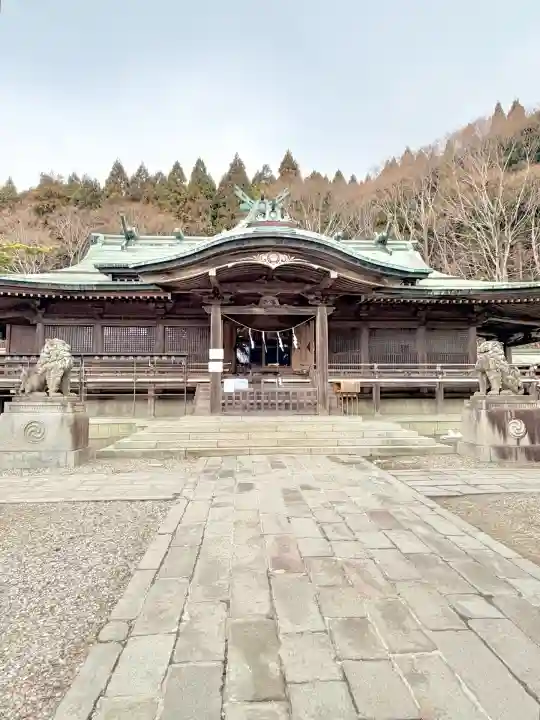 函館八幡宮の{uncategorized: "未分類", other: "その他", undefined: "問題あり", building: "その他建物", grave: "お墓", sacred_gate: "鳥居", guardian: "狛犬", statue: "像", buddha: "仏像", history: "歴史", nature: "自然", garden: "庭園", animal: "動物", pagoda: "塔", temizu: "手水舎", mountain_gate: "山門・神門", sanctuary: "本殿・本堂", subordinate: "末社・摂社", art: "芸術", scenery: "景色", jizo: "地蔵", ema: "絵馬", goshuin: "御朱印", omikuji: "おみくじ", items: "授与品その他", amulet: "お守り", goshuincho: "御朱印帳", eats: "食事", festival: "お祭り", votive_dance: "神楽", shichigosan: "七五三参", wedding: "結婚式", experience: "体験その他", initially: "初詣", around: "周辺", anti_infection: "感染症対策"}