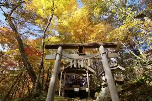 隠津島神社の末社