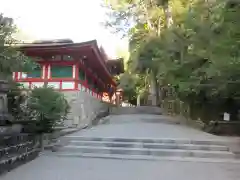 石上神宮の建物その他