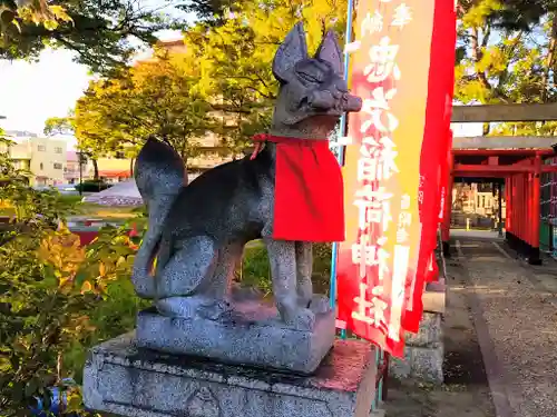 忠次稲荷神社の狛犬