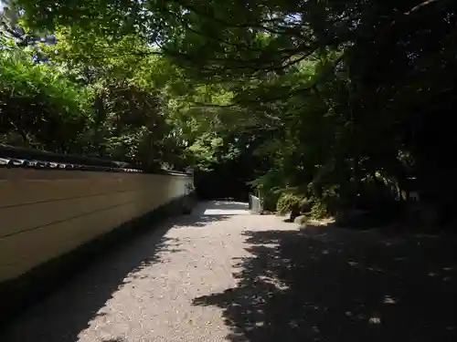 秋篠寺(奈良県)