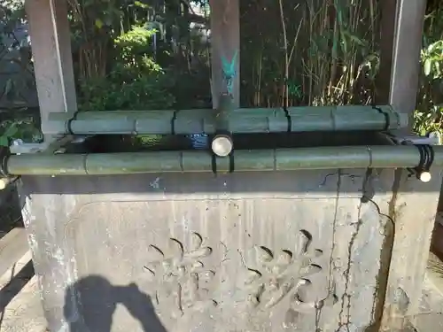 叶神社（東叶神社）の手水舎