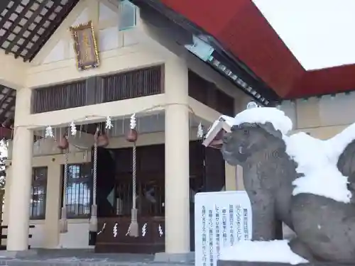 豊栄神社の本殿