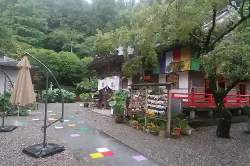 岩本寺の建物その他