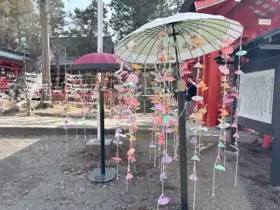 生島足島神社の{uncategorized: "未分類", other: "その他", undefined: "問題あり", building: "その他建物", grave: "お墓", sacred_gate: "鳥居", guardian: "狛犬", statue: "像", buddha: "仏像", history: "歴史", nature: "自然", garden: "庭園", animal: "動物", pagoda: "塔", temizu: "手水舎", mountain_gate: "山門・神門", sanctuary: "本殿・本堂", subordinate: "末社・摂社", art: "芸術", scenery: "景色", jizo: "地蔵", ema: "絵馬", goshuin: "御朱印", omikuji: "おみくじ", items: "授与品その他", amulet: "お守り", goshuincho: "御朱印帳", eats: "食事", festival: "お祭り", votive_dance: "神楽", shichigosan: "七五三参", wedding: "結婚式", experience: "体験その他", initially: "初詣", around: "周辺", anti_infection: "感染症対策"}