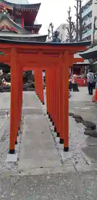 京濱伏見稲荷神社の鳥居