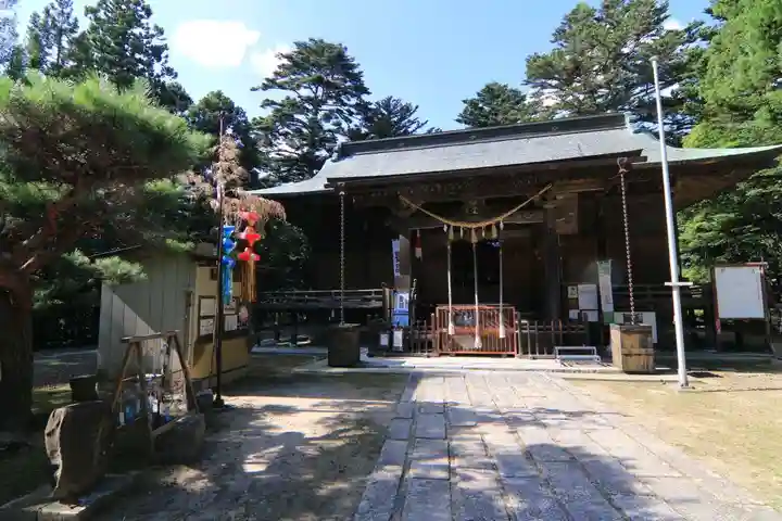 三春大神宮の本殿・本堂