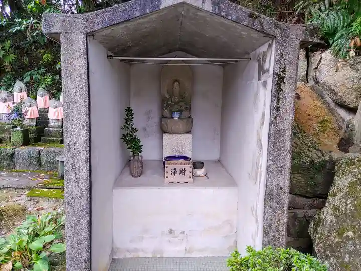 宝生寺の末社・摂社