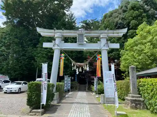 滑川神社 - 仕事と子どもの守り神の鳥居