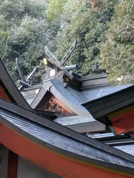 塩田八幡宮の{uncategorized: "未分類", other: "その他", undefined: "問題あり", building: "その他建物", grave: "お墓", sacred_gate: "鳥居", guardian: "狛犬", statue: "像", buddha: "仏像", history: "歴史", nature: "自然", garden: "庭園", animal: "動物", pagoda: "塔", temizu: "手水舎", mountain_gate: "山門・神門", sanctuary: "本殿・本堂", subordinate: "末社・摂社", art: "芸術", scenery: "景色", jizo: "地蔵", ema: "絵馬", goshuin: "御朱印", omikuji: "おみくじ", items: "授与品その他", amulet: "お守り", goshuincho: "御朱印帳", eats: "食事", festival: "お祭り", votive_dance: "神楽", shichigosan: "七五三参", wedding: "結婚式", experience: "体験その他", initially: "初詣", around: "周辺", anti_infection: "感染症対策"}