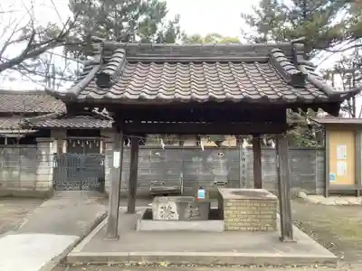 稲荷明神の手水舎