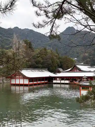 厳島神社(広島県)