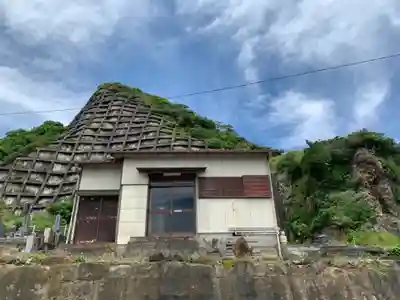 弁天堂の本殿・本堂