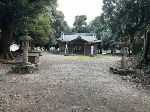 川神社の本殿・本堂