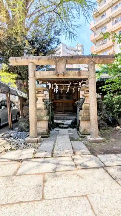 小野照崎神社の鳥居