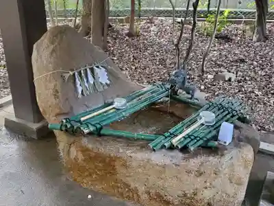岩園天神社の手水舎