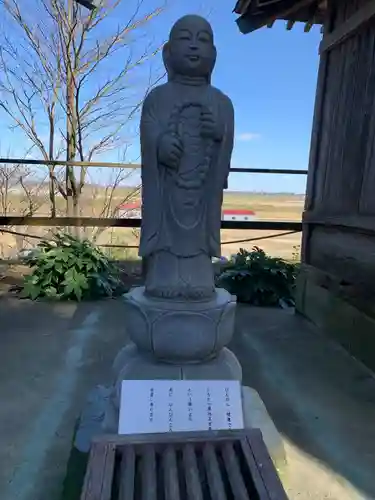 布施弁天 東海寺の地蔵