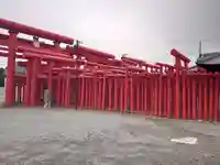 小泉稲荷神社の鳥居