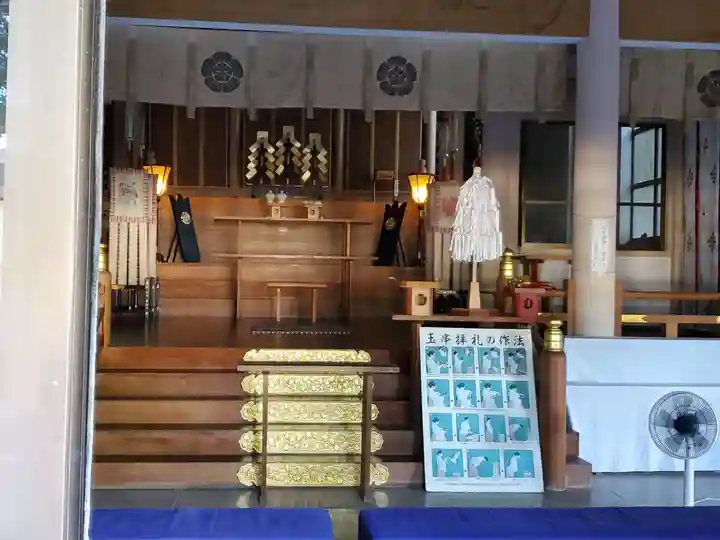 公智神社の本殿・本堂