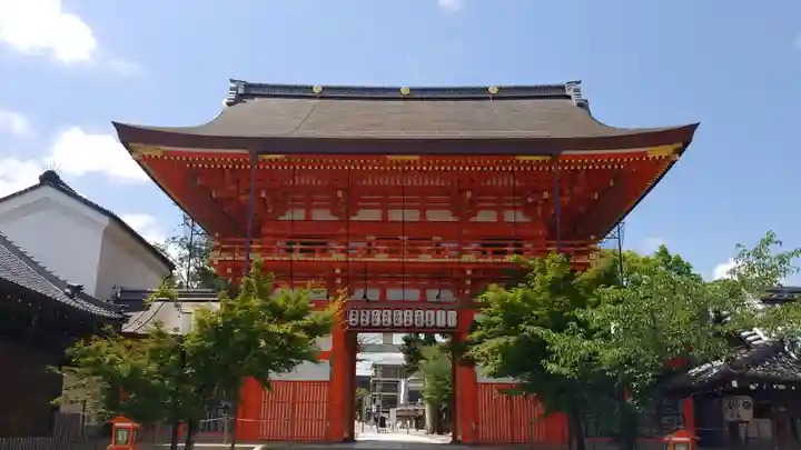 八坂神社(祇園さん)の山門・神門