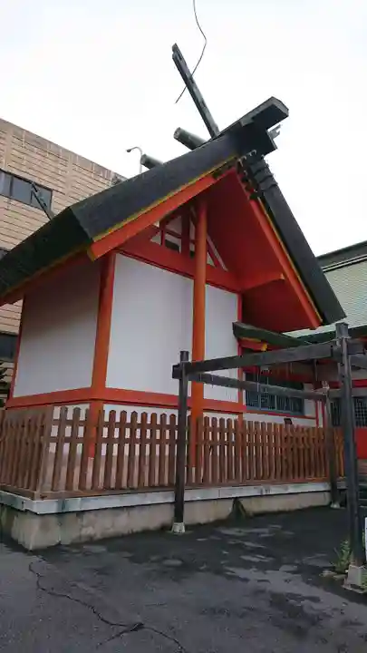 氷川鍬神社の本殿・本堂