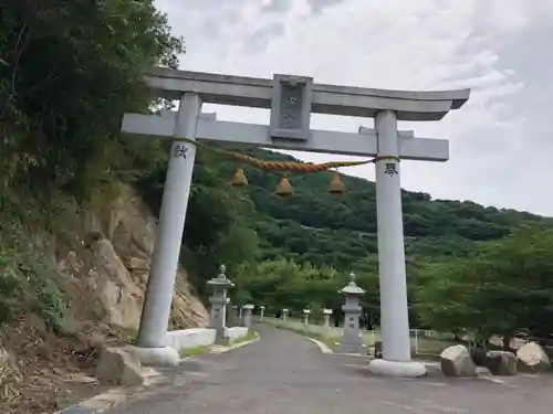 青海神社の鳥居