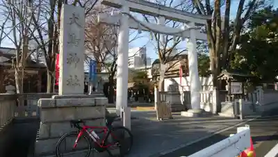 大鳥神社の鳥居