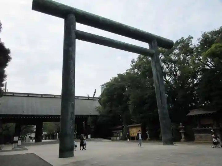 靖國神社の鳥居