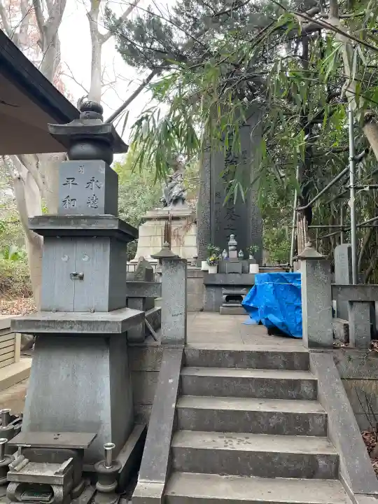 普門院の{uncategorized: "未分類", other: "その他", undefined: "問題あり", building: "その他建物", grave: "お墓", sacred_gate: "鳥居", guardian: "狛犬", statue: "像", buddha: "仏像", history: "歴史", nature: "自然", garden: "庭園", animal: "動物", pagoda: "塔", temizu: "手水舎", mountain_gate: "山門・神門", sanctuary: "本殿・本堂", subordinate: "末社・摂社", art: "芸術", scenery: "景色", jizo: "地蔵", ema: "絵馬", goshuin: "御朱印", omikuji: "おみくじ", items: "授与品その他", amulet: "お守り", goshuincho: "御朱印帳", eats: "食事", festival: "お祭り", votive_dance: "神楽", shichigosan: "七五三参", wedding: "結婚式", experience: "体験その他", initially: "初詣", around: "周辺", anti_infection: "感染症対策"}