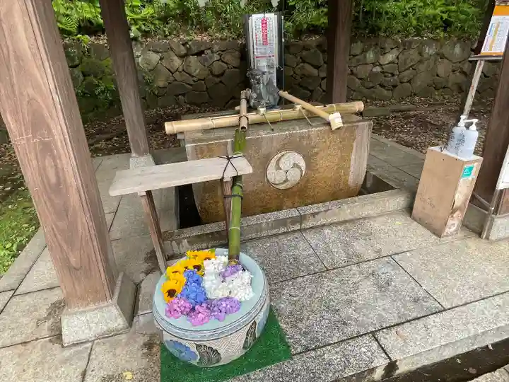 雪ケ谷八幡神社の手水舎