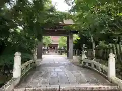 中山神社の山門